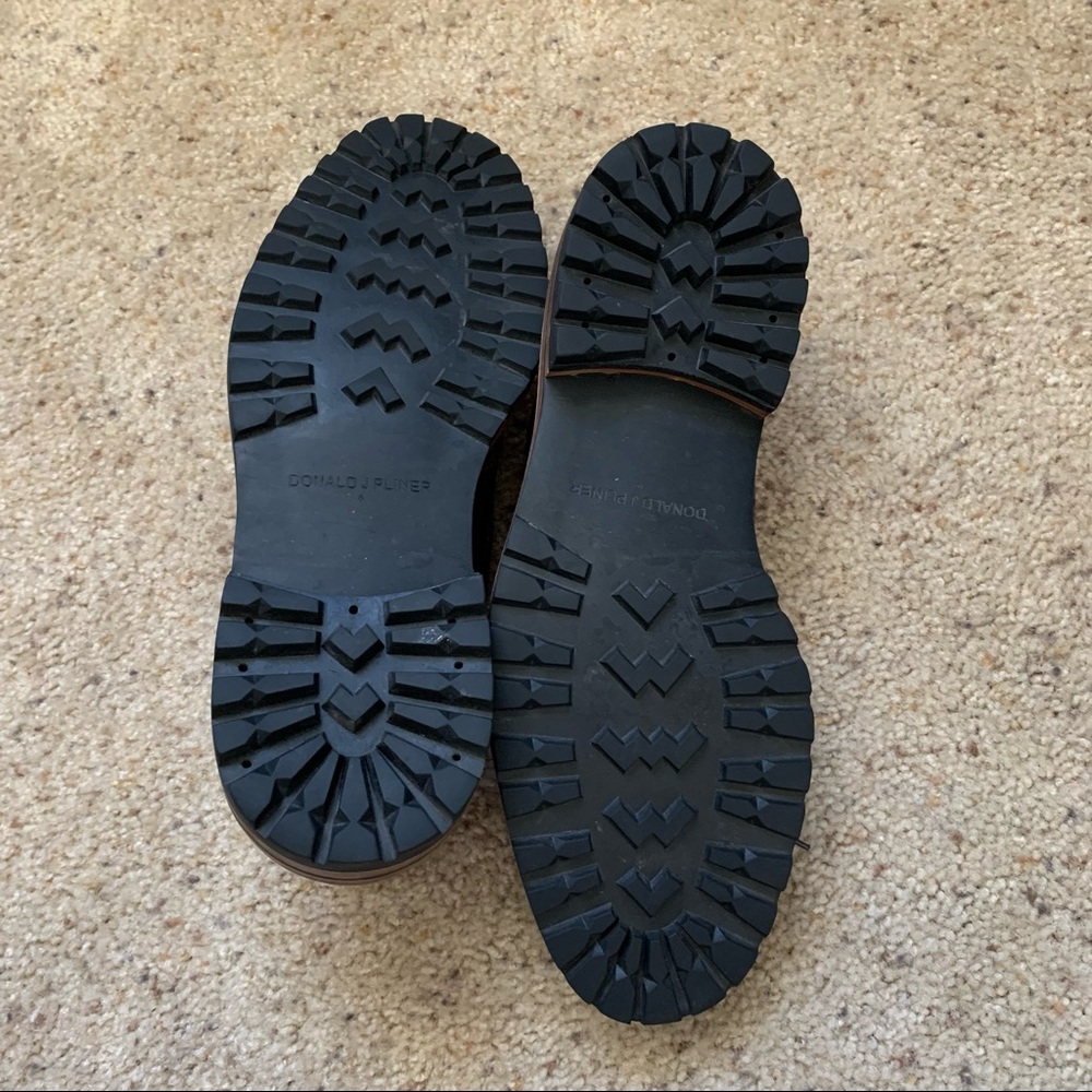 Men’s Donald J. Pliner shoes - Picture 5 of 7